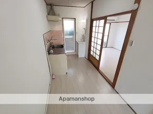 加茂アパート【2階】の居間