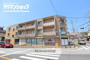 パストラル生駒【3階】の外観