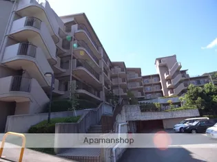 グランドビスタ生駒【5階】の外観