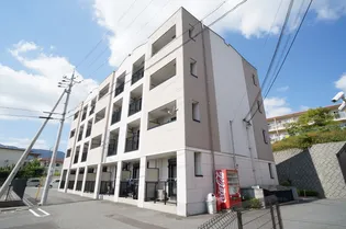 セレーノ東生駒B棟【4階】の外観