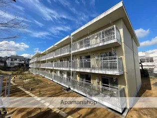 ルノアス富雄【3階】の外観