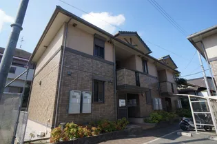 エバーグリーン B棟【203号室】の外観