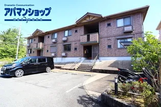 ラークハイムⅡの画像