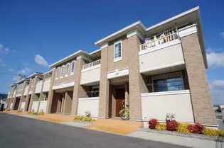 クラール・ブリーゼ【1階】の外観