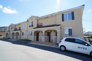 グランメゾン【2階】の外観