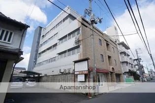 グローバル高田【5階】の外観