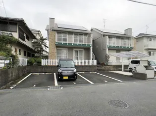 グランアベニュー真美 B棟【1階】の外観