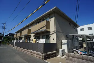 ヴォラーレ【2階】の外観