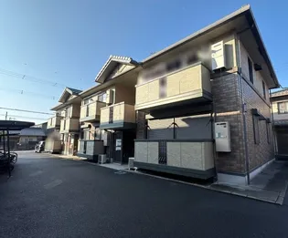 ラフィーネ結崎 A棟【1階】の外観