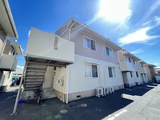 アーバン ツインピア 2棟【1階】の外観