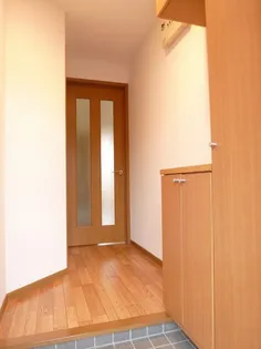サンシャトーⅠ【1階】の玄関