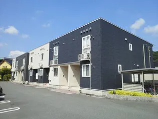 ネオン・アージュA【1階】の外観