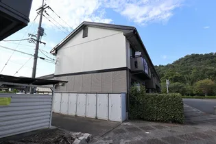 セジュールラピス【2階】の外観