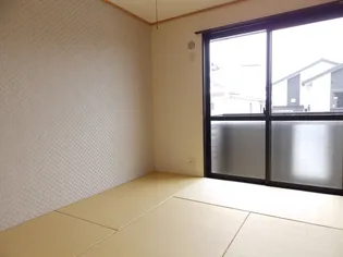 セジュールラピス【2階】の内装