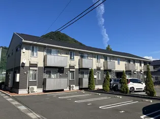 ラルジェ A棟【1階】の外観