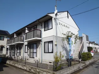 ジャンヌダルク【2階】の外観