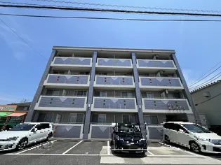 ヴィラ・ムティアラ【205号室】の外観