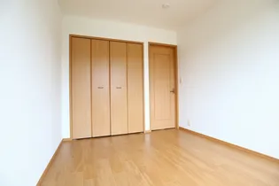 グリュッククレー A棟【2階】の内装