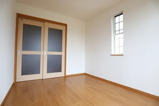 グリュッククレー A棟【2階】の内装