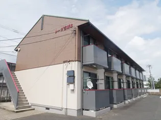 レーヴ吉成 B棟【1階】の外観