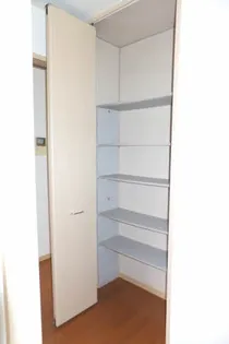 シャーメゾン湖山北【0102号室】の内装