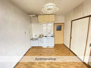 コーポブランシュ【202号室】の居間