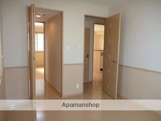 ローリエ【3階】の外観