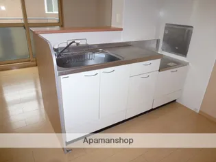 ローリエ【3階】のキッチン