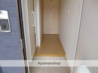 エレガント ケイB【1階】の玄関