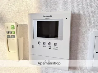 ドゥファミーユ【2階】の内装