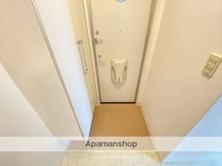 サンエクセルC棟【102号室】の玄関