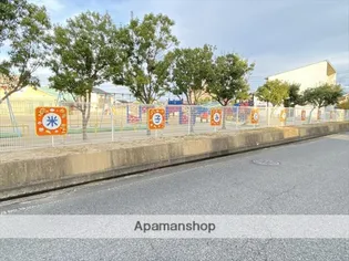 ラポート・アミ【1階】の周辺