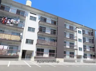 マルニマンションの画像