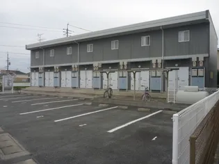 レオパレスチェリッシュ【101号室】の外観