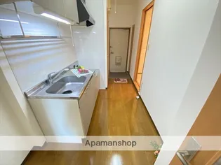 パールヴィレッジ【106号室】の内装