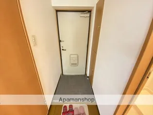 パールヴィレッジ【106号室】の玄関