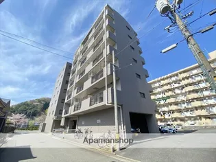 リバーコート【5階】の外観