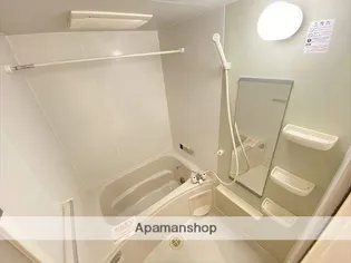 プレ・オリゾン【205号室】の風呂