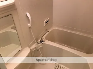 フェイバードパークⅢ【102号室】の風呂