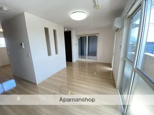 アンジェリーク新開 B棟【2階】の居間