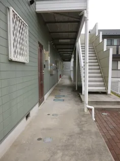 エピーメロン【1階】の外観