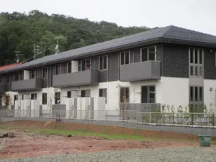 シェリール・ガーデン 弐番館【1階】の外観