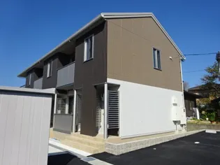 ヴェルスクエア【2階】の外観