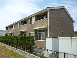 プードルハウスD【2階】の外観