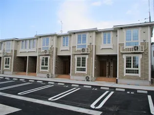 カルマティ B【2階】の外観