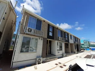 ルポゼB【2階】の外観