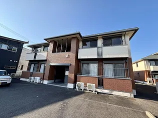 ファミールM Ⅱ棟【1階】の外観