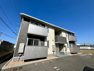 アベニーレ Ⅱ【2階】の外観