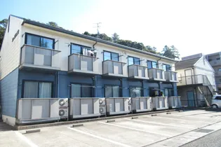 シャーメゾン楽山【1階】の外観