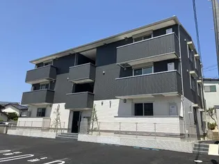ヴェルデュール【1階】の外観